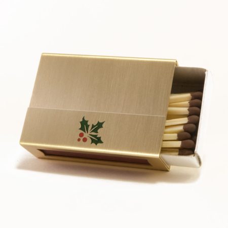 Streichholzschachtelhuelle mit Ilex aus Messing