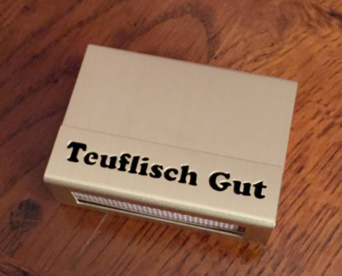 Streichholzschachtel-Hülle aus Edelstahl