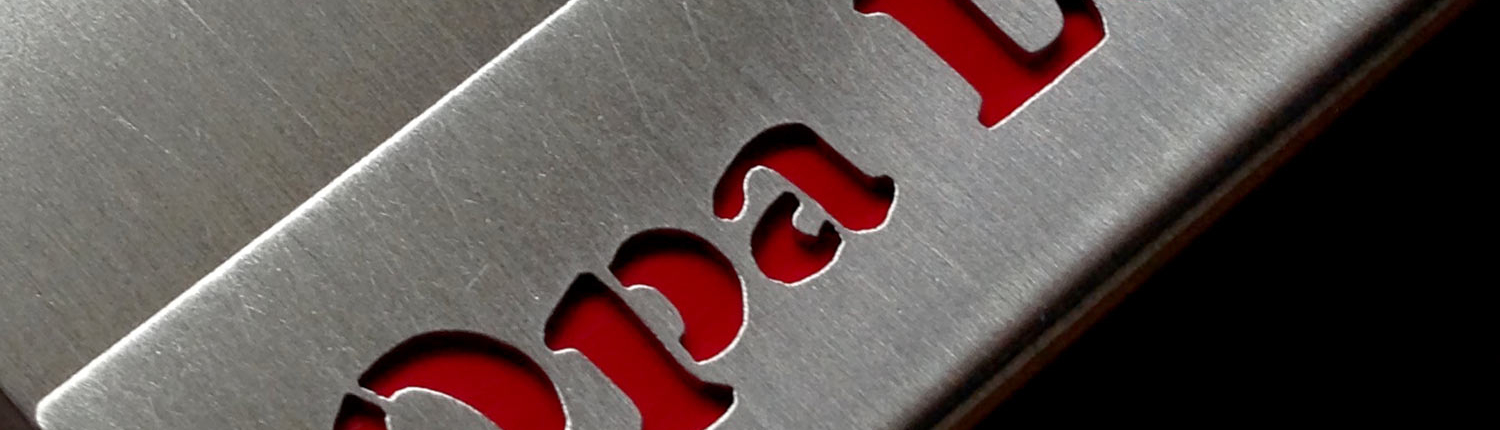 Streichholzschachtel aus Edelstahl mit Text "Opa Ludger"