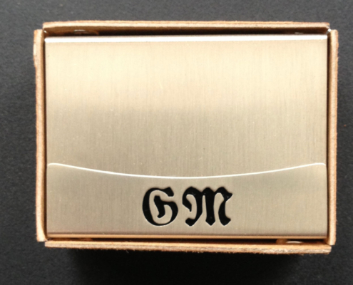 Schlichte Hülle mit Initialen Streichholzhülle aus Edelstahl mit Initialen